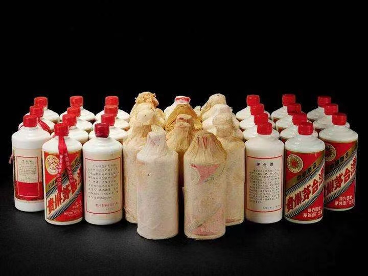 灵寿日照岚山回收酒价格哪里回收(附近上门回收茅台酒）?